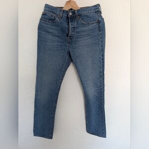 Levi's Women's Straight Fit Blue Jeans